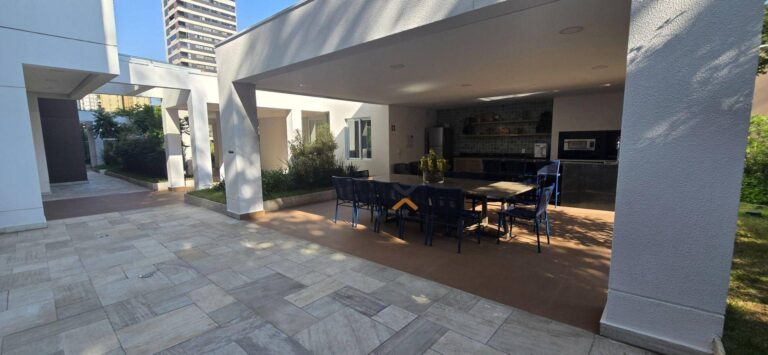 01bdf5bd4fd6f8bb990f86da0a37fb14-1