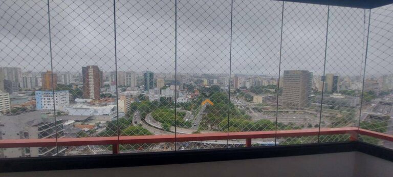 0588821d18307802783d5b74a7384fa6-1