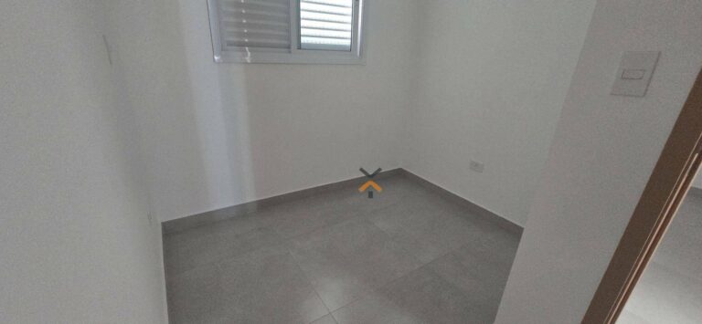 08c040984e84e0bf6e4d36c5d876c2cf-1