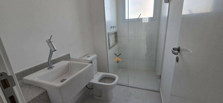 0982054d73825b6396deb2cdff6e677b-1