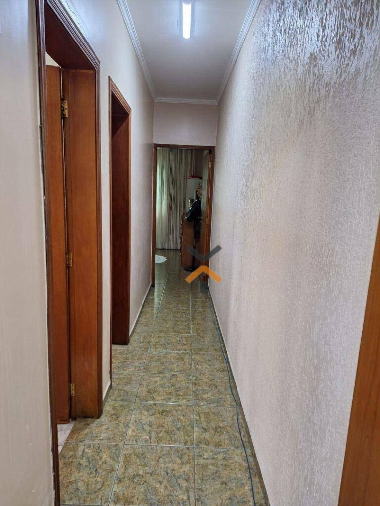 0b9a3b825ae81329b56a438073ec5bdc-1