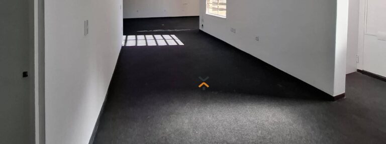 0e884bb7fb0926bf56d9e588ea80d084-1