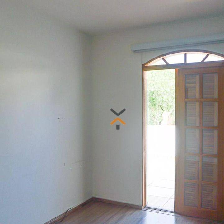 0faa75c7916322e43f9a95f09bceffd4-1