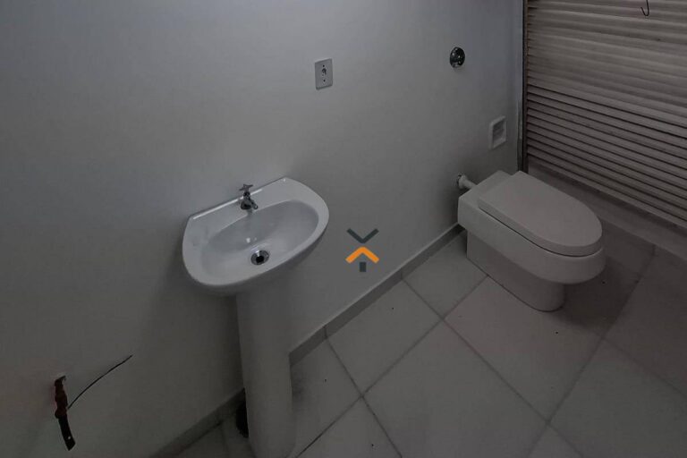 116cd6d157045d6703bec3898c3c6ec0-1