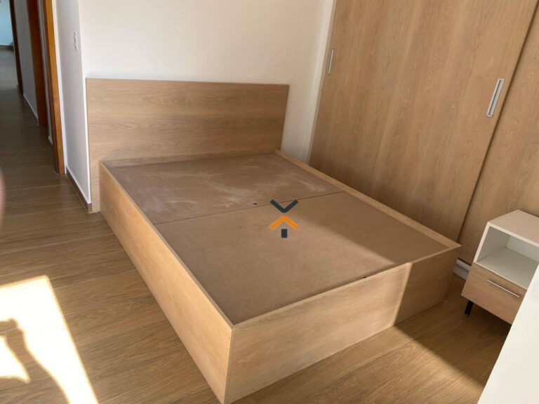 13faed7bab806c1f51640e3795f569d8-1