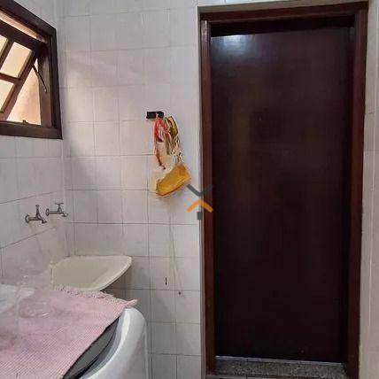 1452b9962ca522059aab3e5510e78a93-1