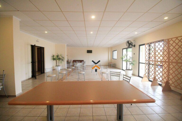 18dad3572537e72f017c58fba81ee0a0-1