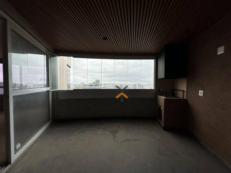 1FtuHemccojbU0rV0mcnGIoRuy3wgqdU-1