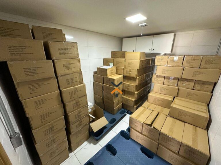 1affd3c3ee735fc8bcf3c7a8e1f24083-1