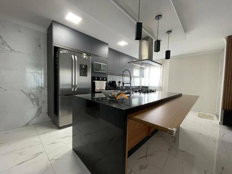 25ef59071d6e28b1ba3ded59c27766bd-1