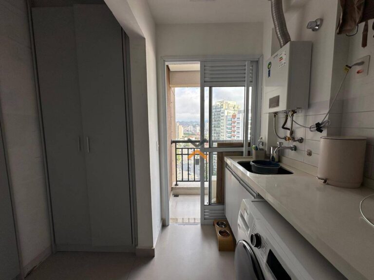 2720e7e8f677f57c8d15780d83443e3c-1