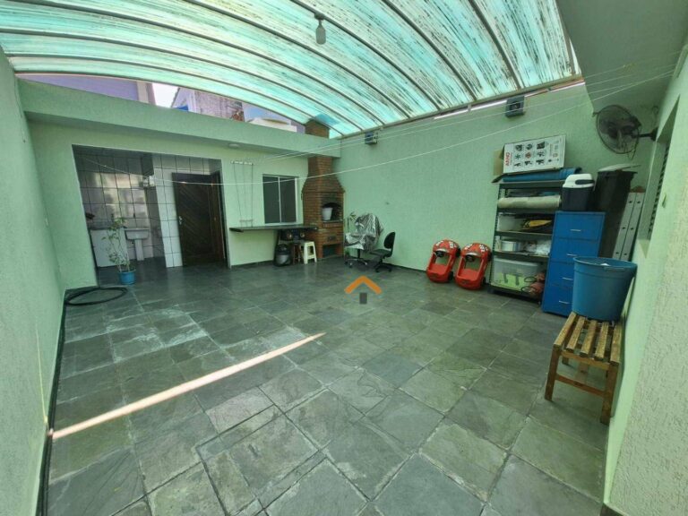 288fc6381fd4337b05f583612c35779c-1