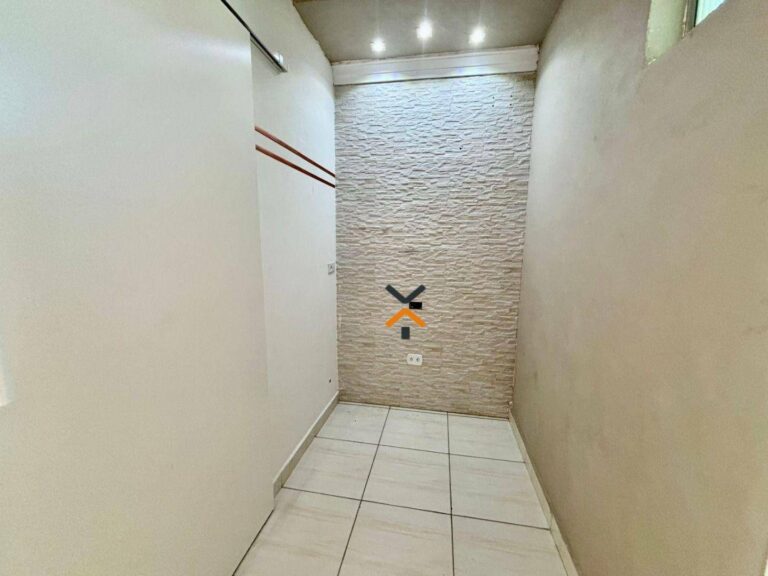 2d3c19ef396682b08a9a4e8dabf7c28c-1