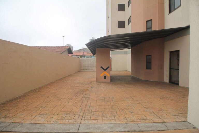 3706f4e6cf52d62506ee1019c78fcd49-1