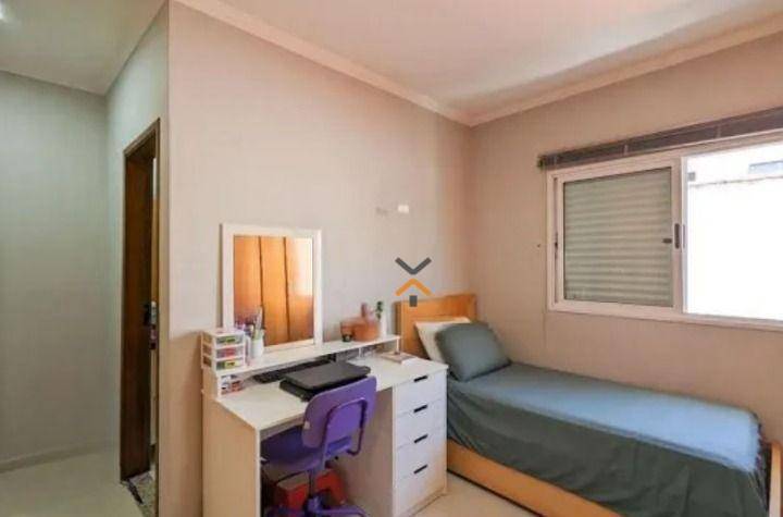 3a5f3e85e1f3f3b635c8cab5eff17551-1