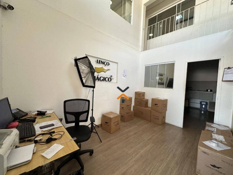 5bcb591c4987b1034efef21cf6271de8-1