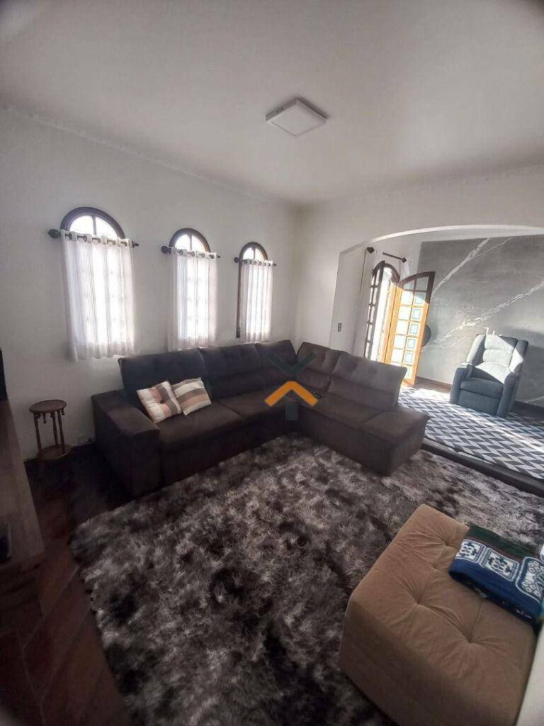 626ae3b27239ed42a06aa918768731a7-1