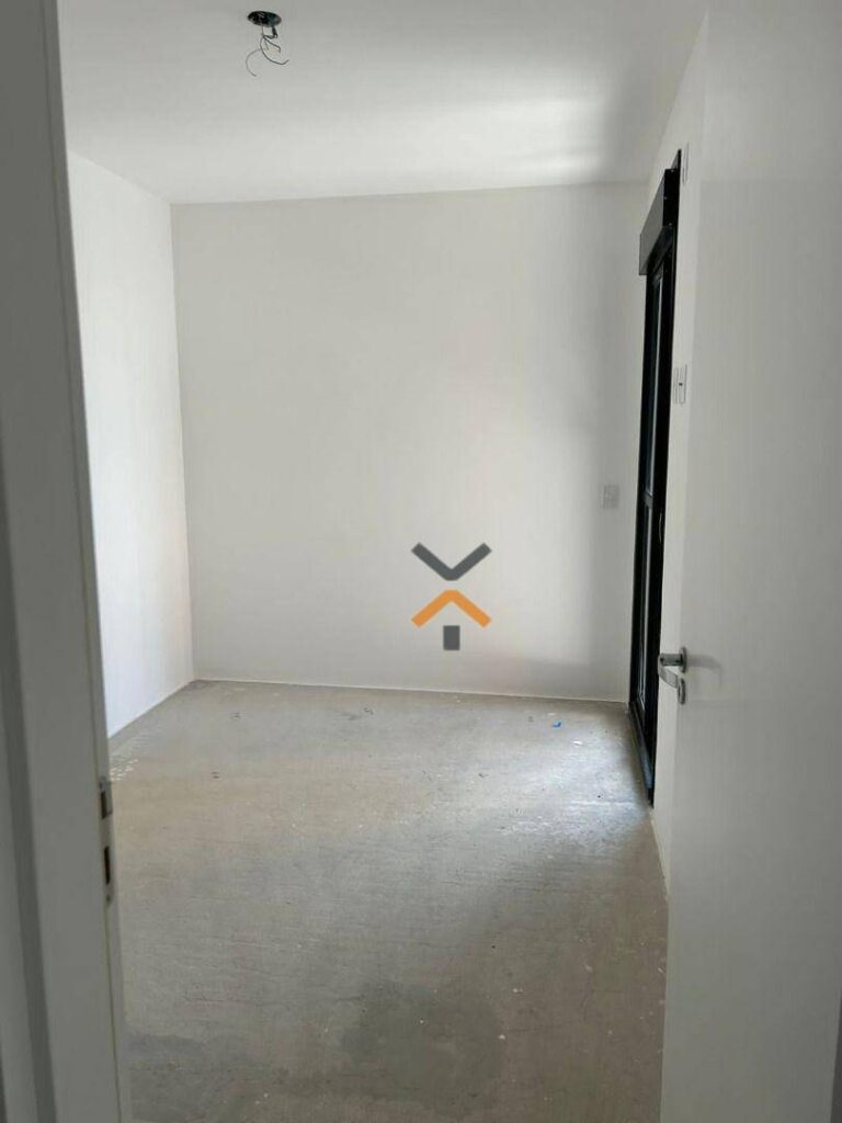 6284f9d26a7ab5298577e94a89863f46-1