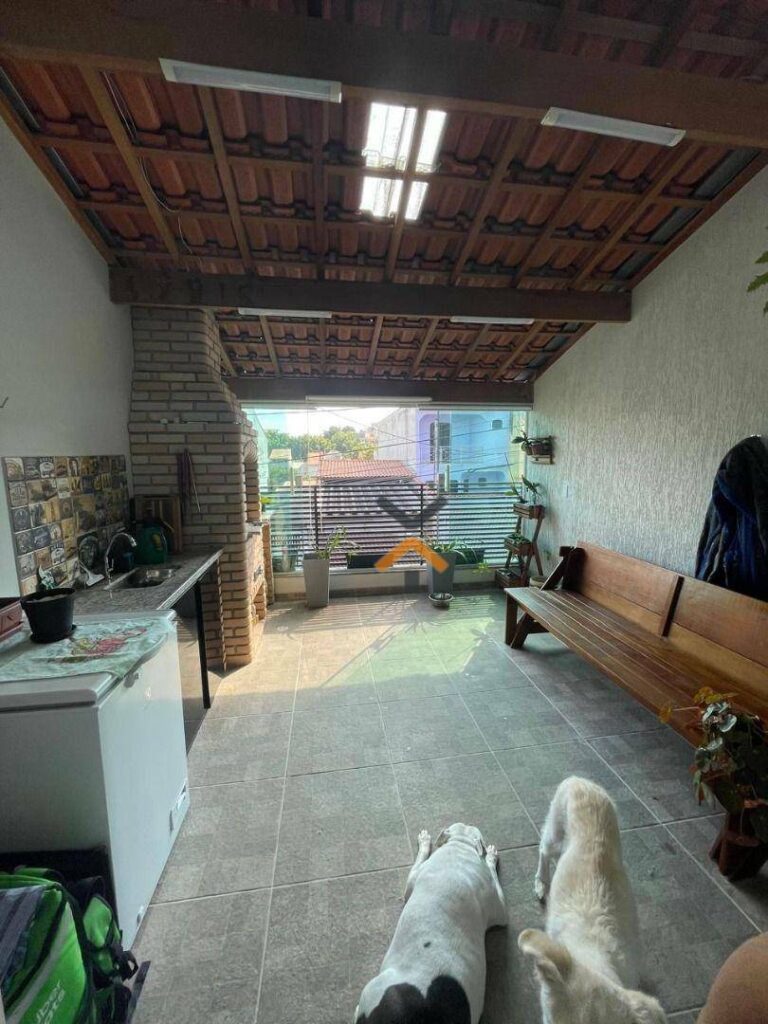 638ae9884812d64ceef51ad1c8f885fd-1