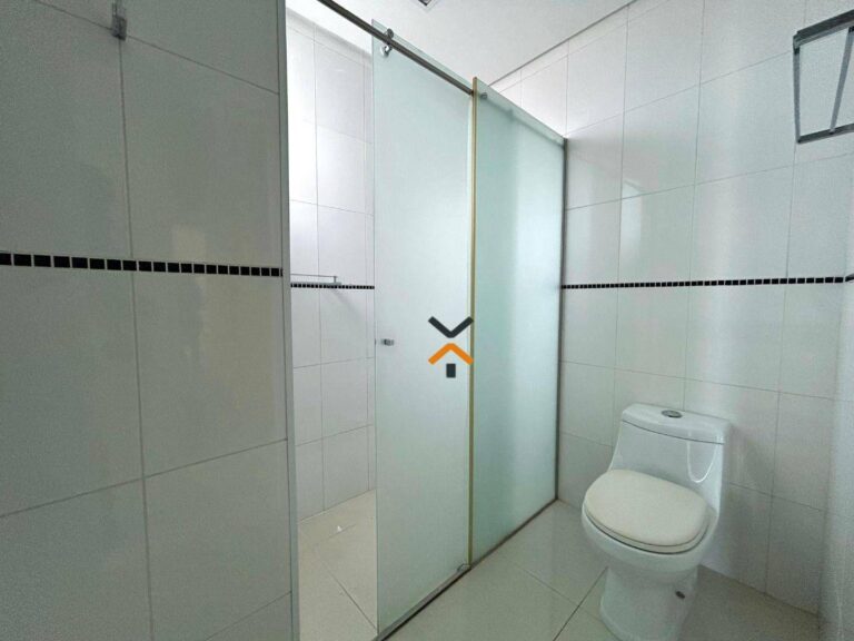 66436be35ab29f276b2e8e8ecda2fdc9