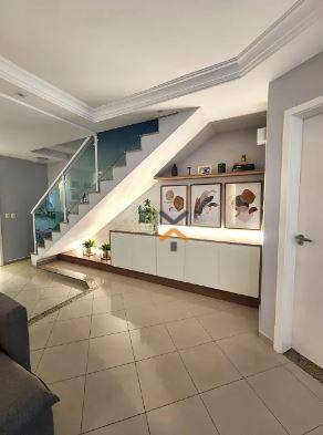 6972c56bb38dc39f09727090c0902bf8-1