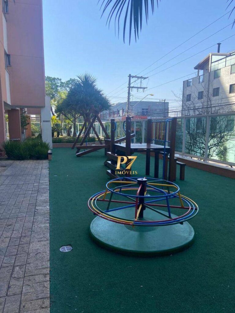 69a7581d73e4fe02c16205903ab49f79-1