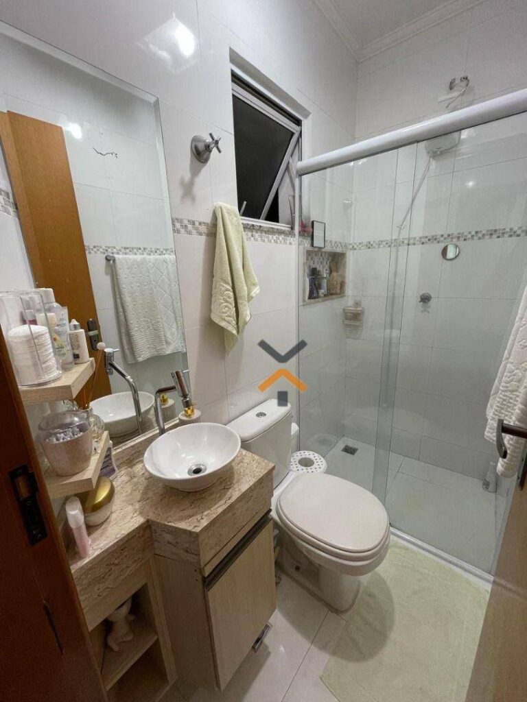 6aeb0090b5789aafe68bc588019e0e52-1