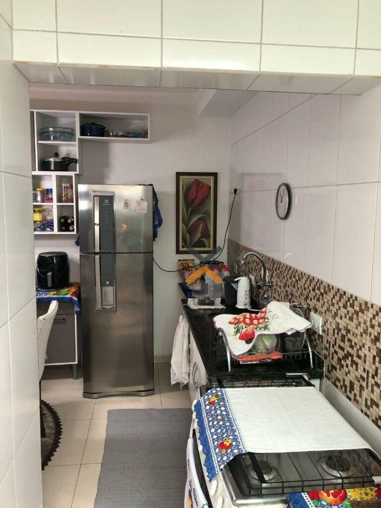 6ca9f4bbc306b7d7cb39c3fd7e9c0c5c-1