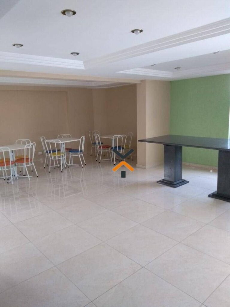 711846f61c67b9b5d0b4a031ea194cd9-1