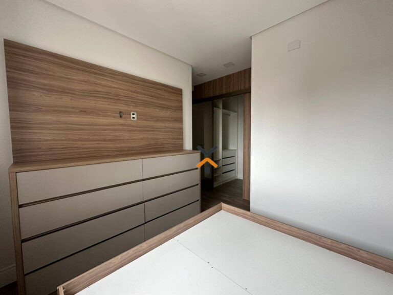 7696a2df647a7aabcb920d299f4127a9-1