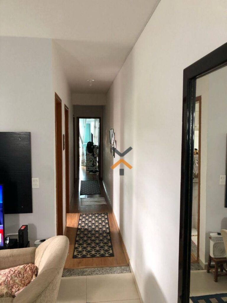 7eb0bbb3ead0d3d2346d34be38439691-1