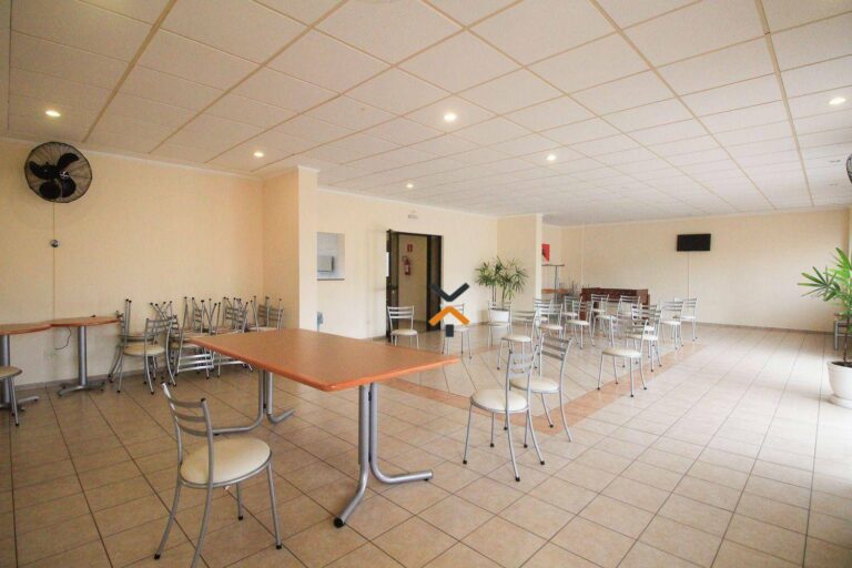 82f95148b3d52a72b5f4d0cb7dcfe4b5-1