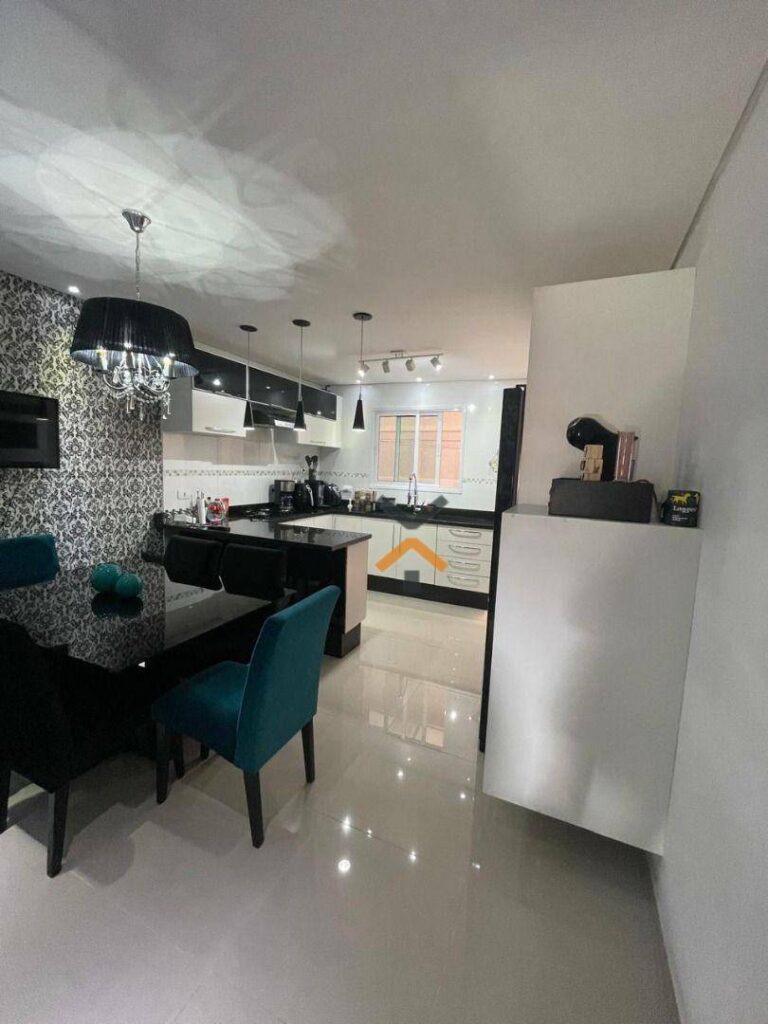 8490dbb97ba9a880ae412de123a4379a-1