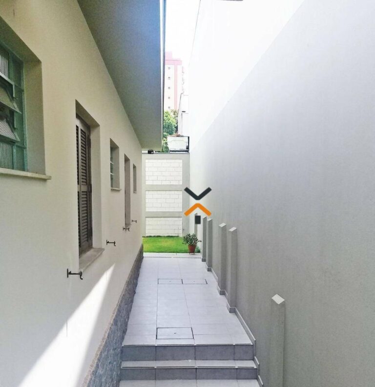 86562f734eeb1a5fb213e7a7aab1d045-1