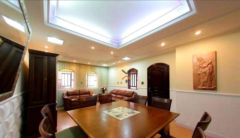 888d2e1d00884635cae788bfd55d8b64-1