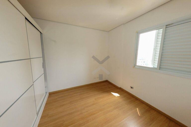 8SrCIRE0kxwH1plQaPAKhI5VVSbEgS3U-1