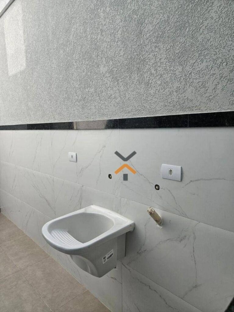 902ac8817c0be760212d22b4c3d0f4ab-1