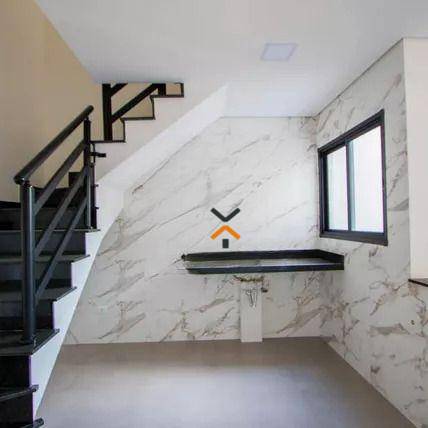 90970332b4b70277500e3547d213af68-1