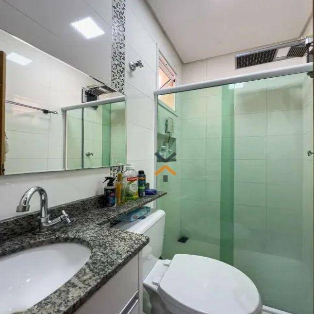 96e2222c68d05b4d292e60fd78b4be2a-1