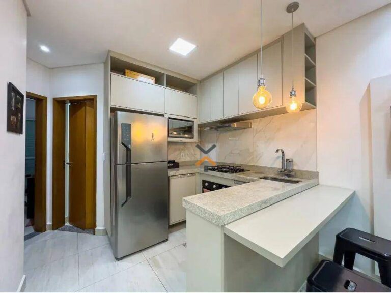 9eff6def18b903344e8c3d637cd0114b-1