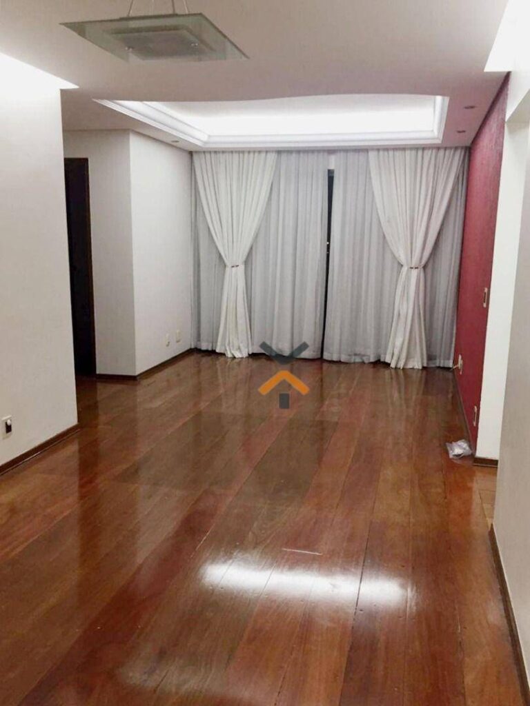 AHSOIeLgOR3IBrKDbBzQVmd1Rr75wujU-1