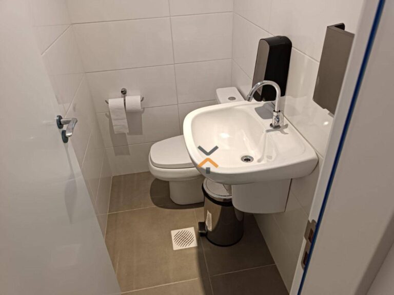 BV0qdFJ6iIEMYQGsSi47d5JFDz2BfVsg-1