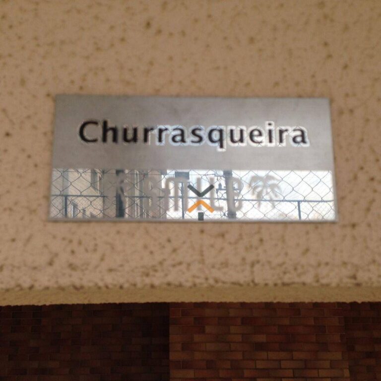 DC3CWiuQrnlMUkodLSykIC3zrnDoXxuw-1