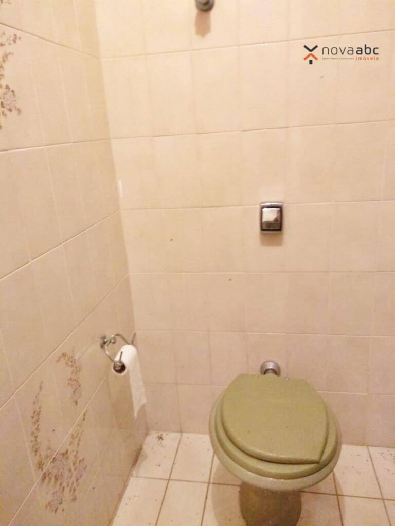 E2XRchrotl692QGdAjhgJ7J0oIifdKng-1