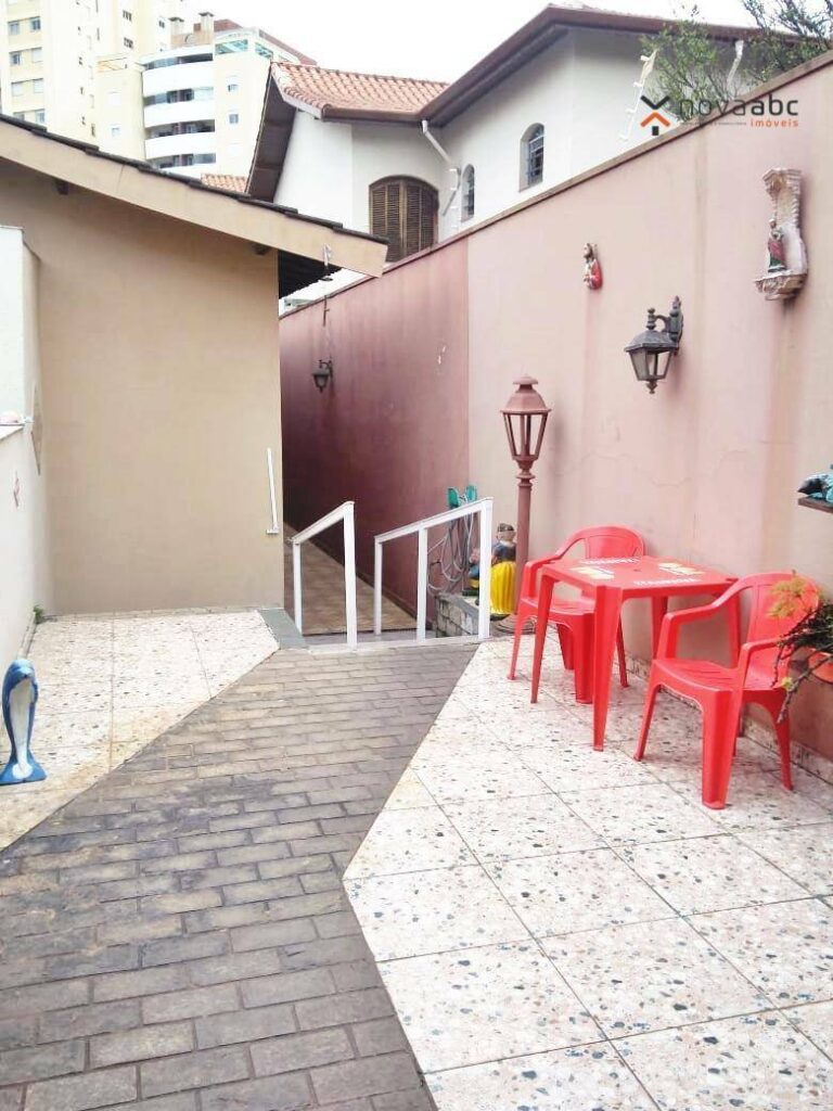 Fla8s2A28bGsbS4QLO7oT8n8uymR9V0a-1