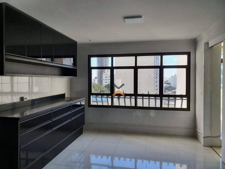 JYlLUOr4EJMaPbafnYGUolyk9kx0kIo2-1