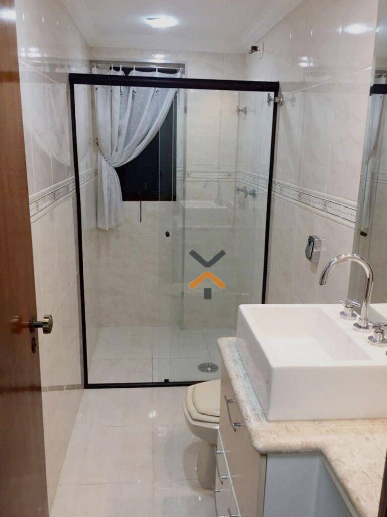 KBOeNvY40Xqp2gjsQijr7gRWjm1yiZuJ-1