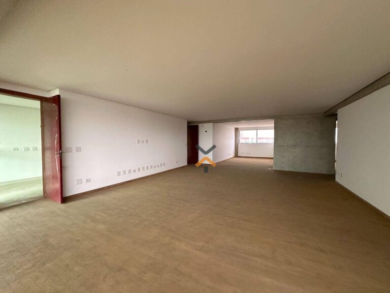 L0AjKvFBaMLNkIVLS8knOvmPKsHUIbnL-1