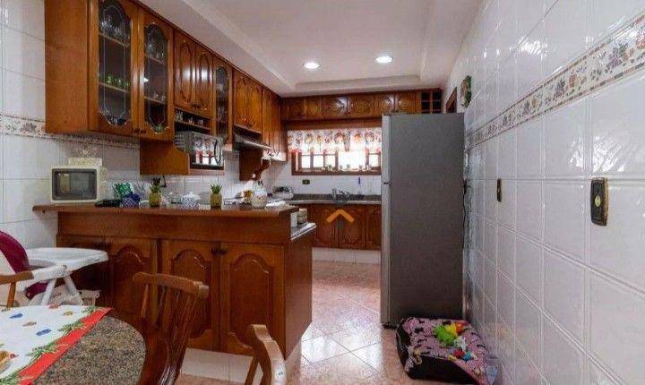 Logm646Z2tcUPaUN53lGBKusLxRwB1S7-1