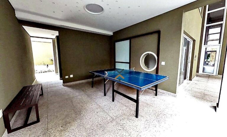 Q140xugMZLRzZq3phYt9AjOG162S4c8z-1